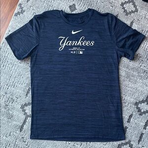Men’s Nike Yankees Authentic Collection Navy Tee Sz L